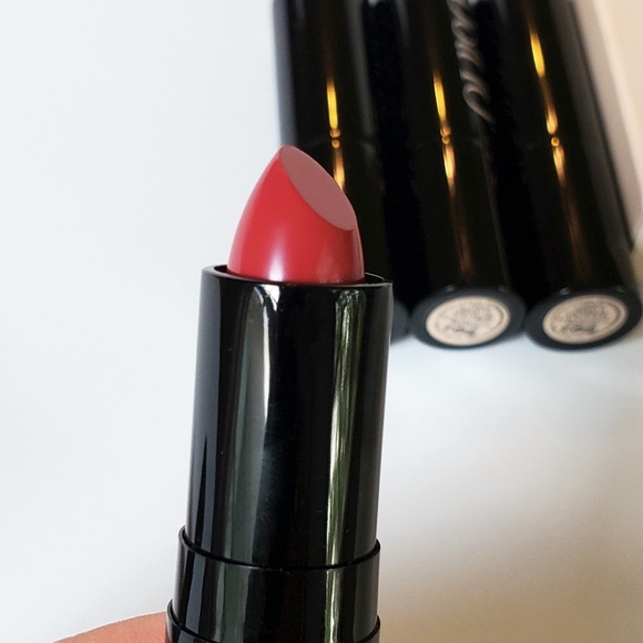 Doll 10 Lip Rouge Lipstick Collection 4 colors NEW - Picture 8 of 8